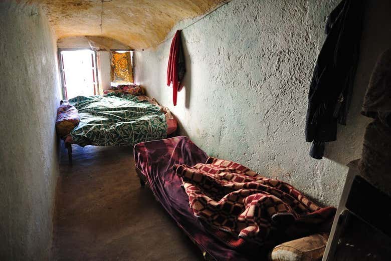 Casa grotta a Bahlil
